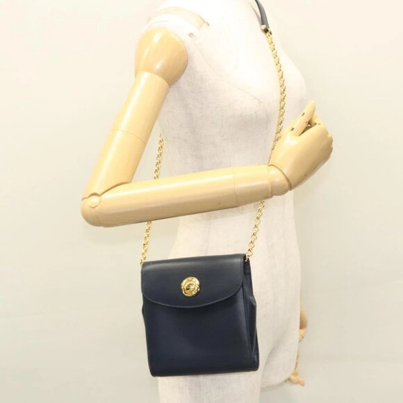 Chloe Chain Shoulder Bag Leather Navy Gold Auth 117976 - Picture 6 of 16